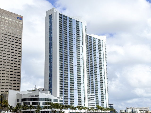One Miami  photo 2